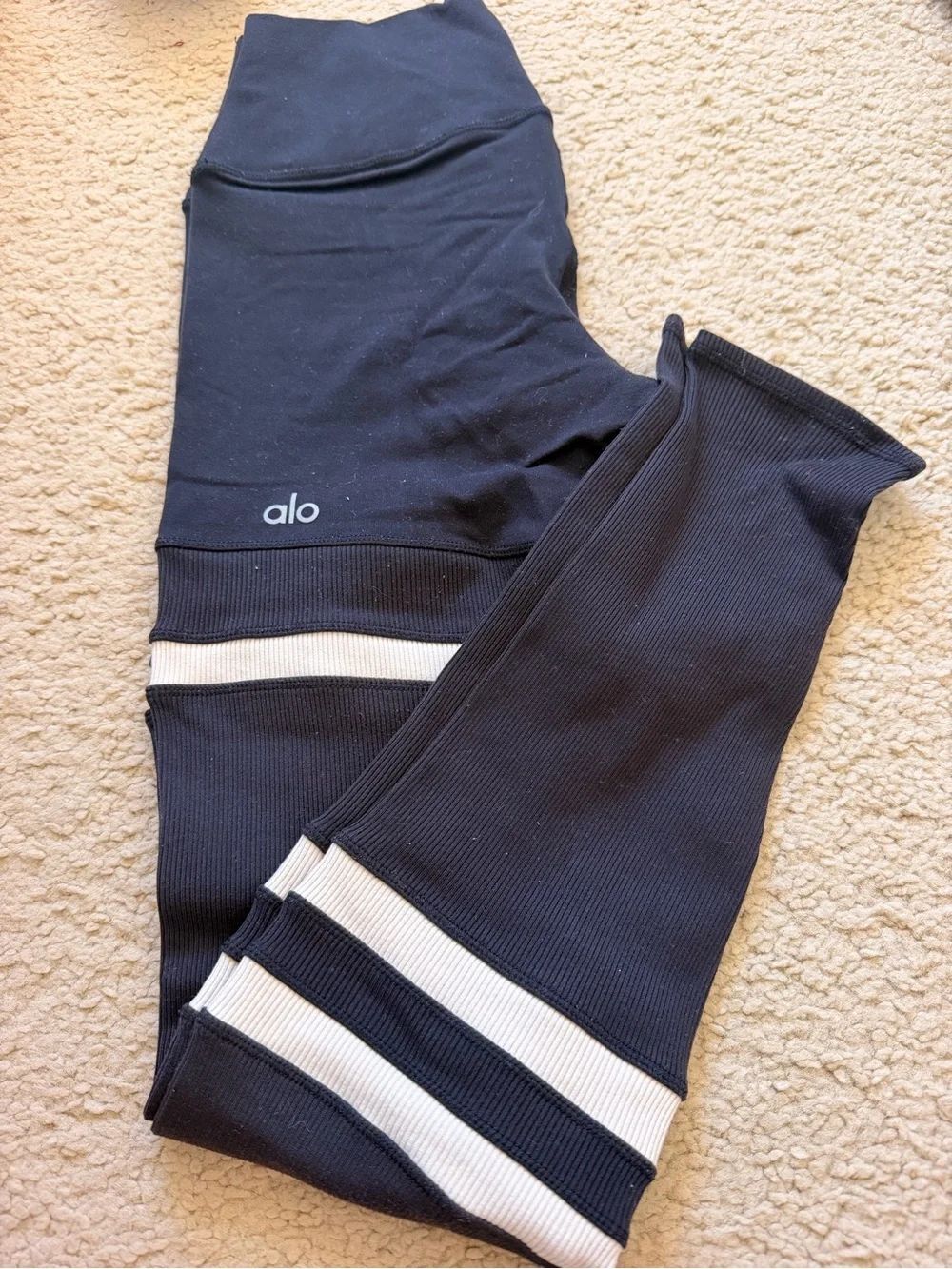 ALO Yoga Black Leggings with White Stripe Accents